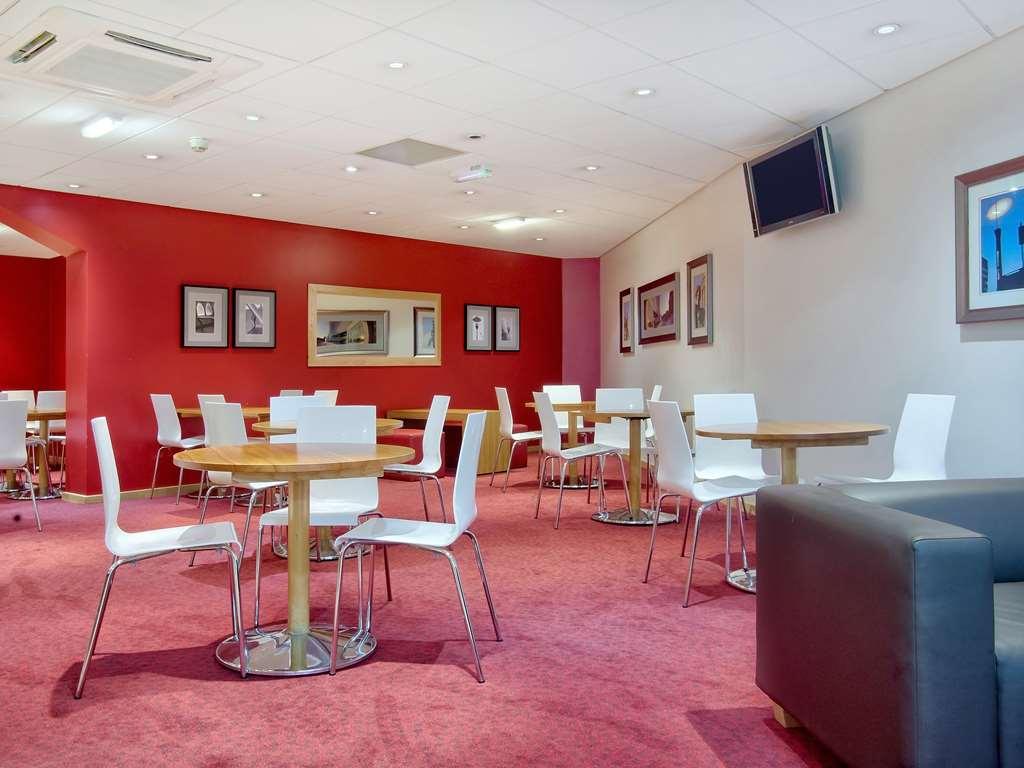 Travelodge Birmingham Central Broadway Plaza Ресторан фото