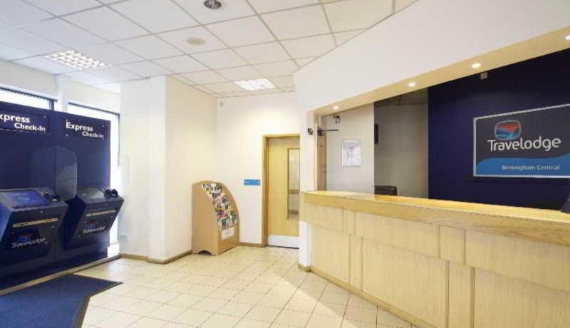 Travelodge Birmingham Central Broadway Plaza Экстерьер фото